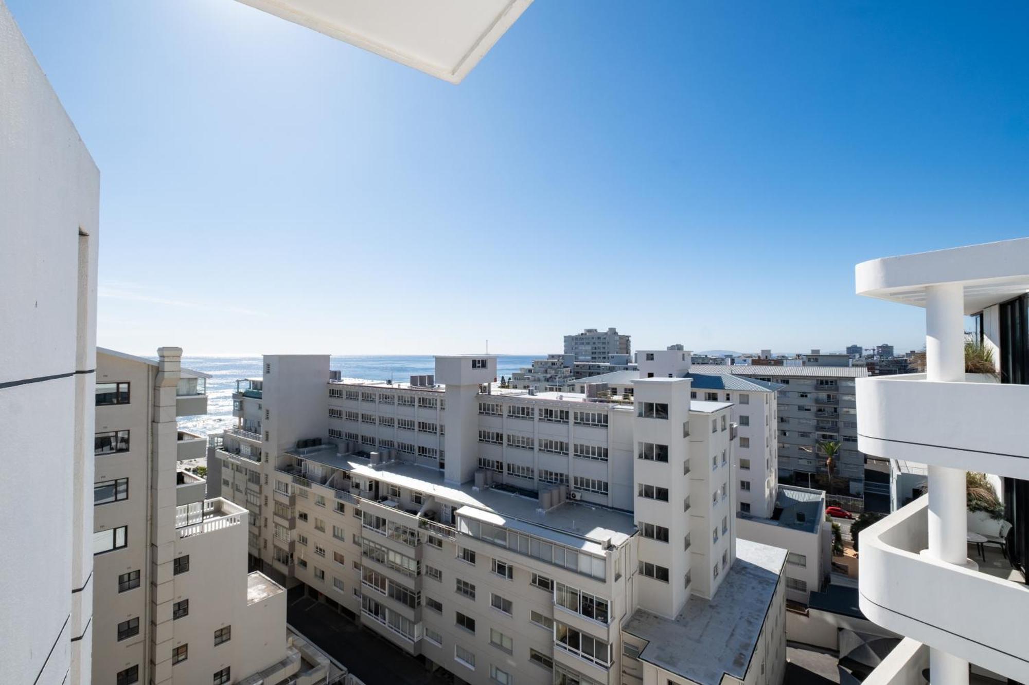 Flamingo 809 - Top Floor Sea Point Unit With Daily Housekeeping Cidade Do Cabo
